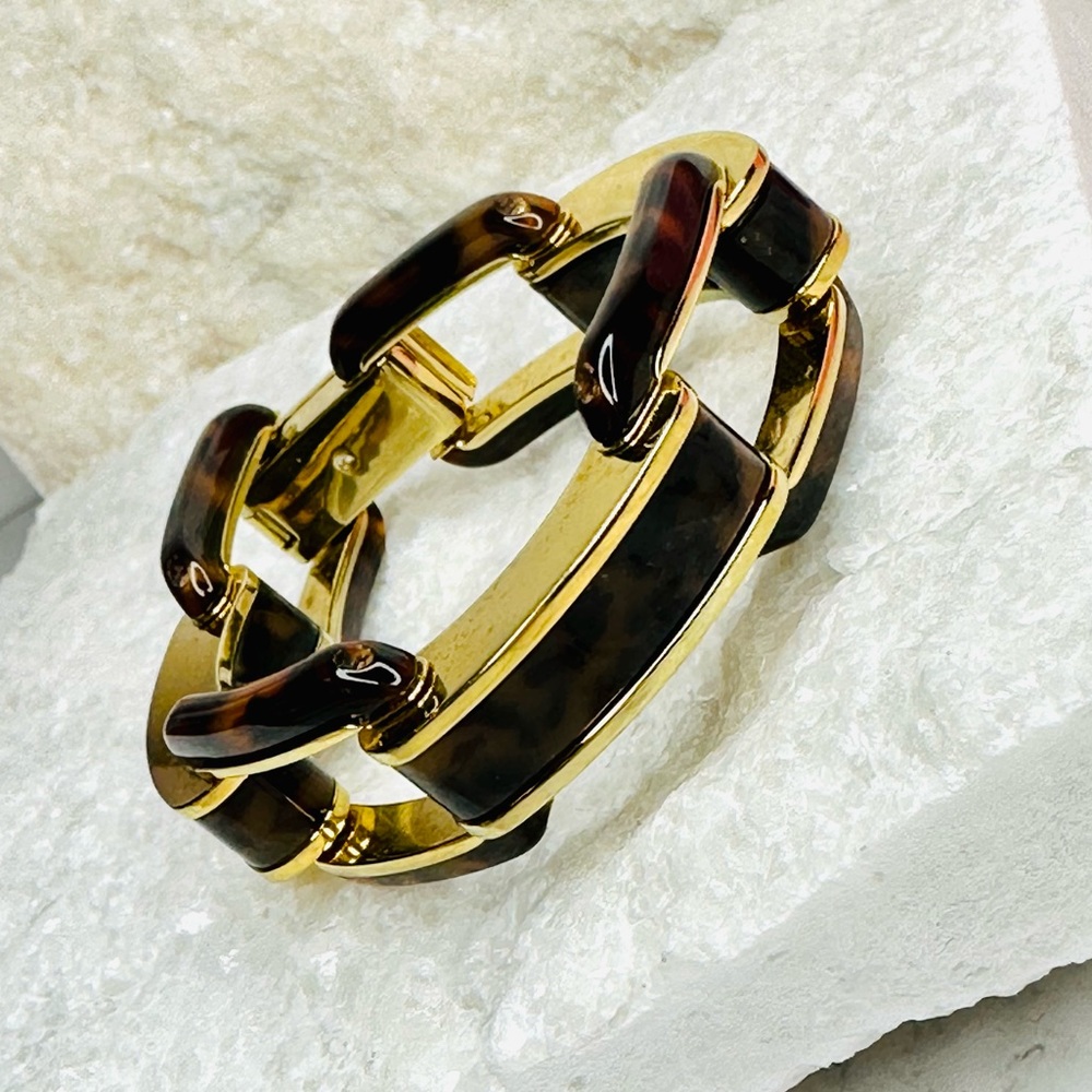 EUC Michael Kors Tortoiseshell Acetate & Gold Link Bracelet